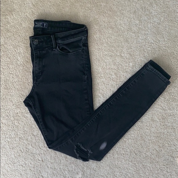 Abercrombie & Fitch Jeans - Picture 2 of 3